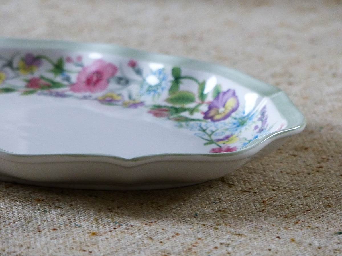 Pichet et plateau fleuris vintage