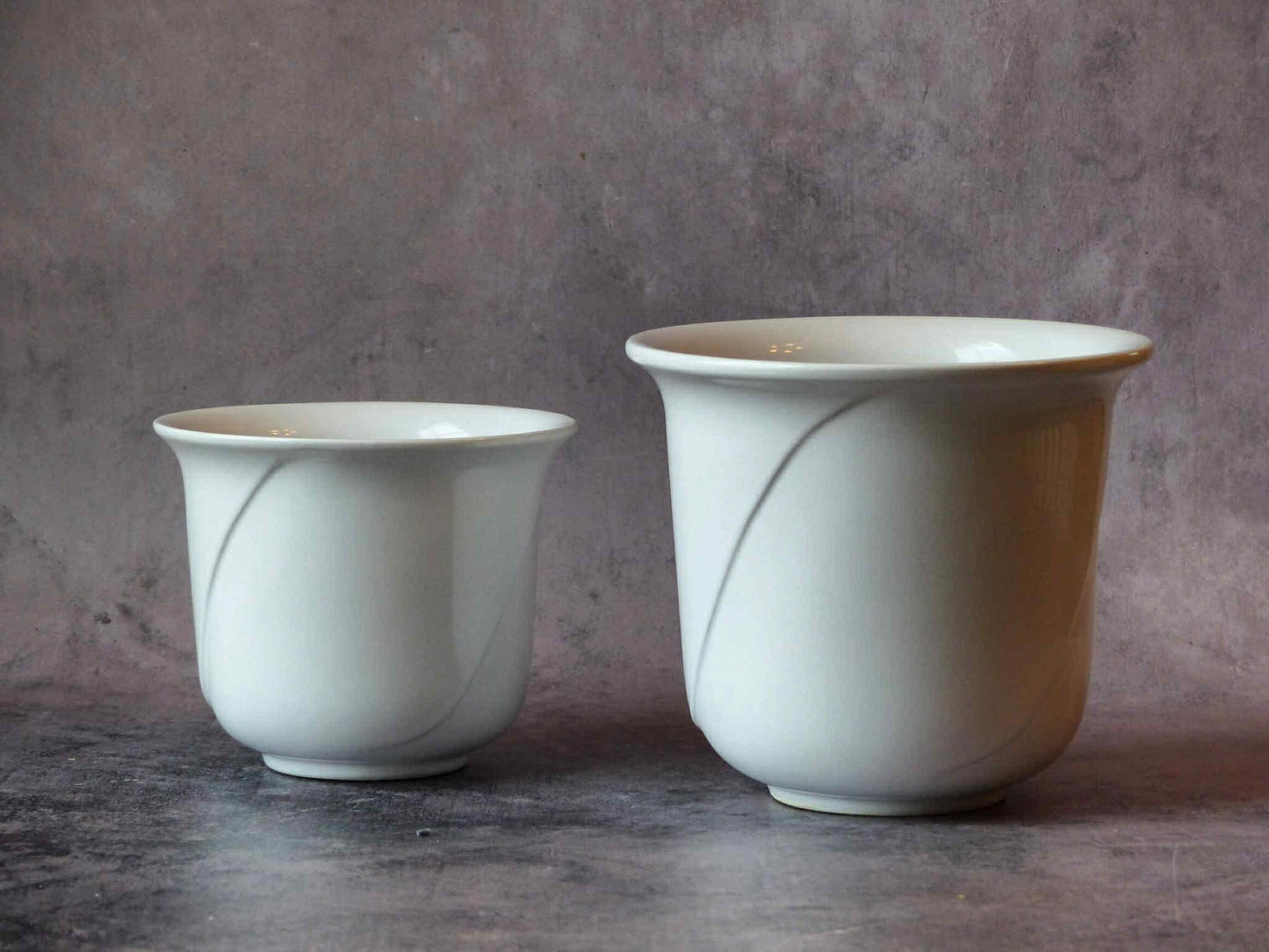 Ensemble de deux cache-pots vintage