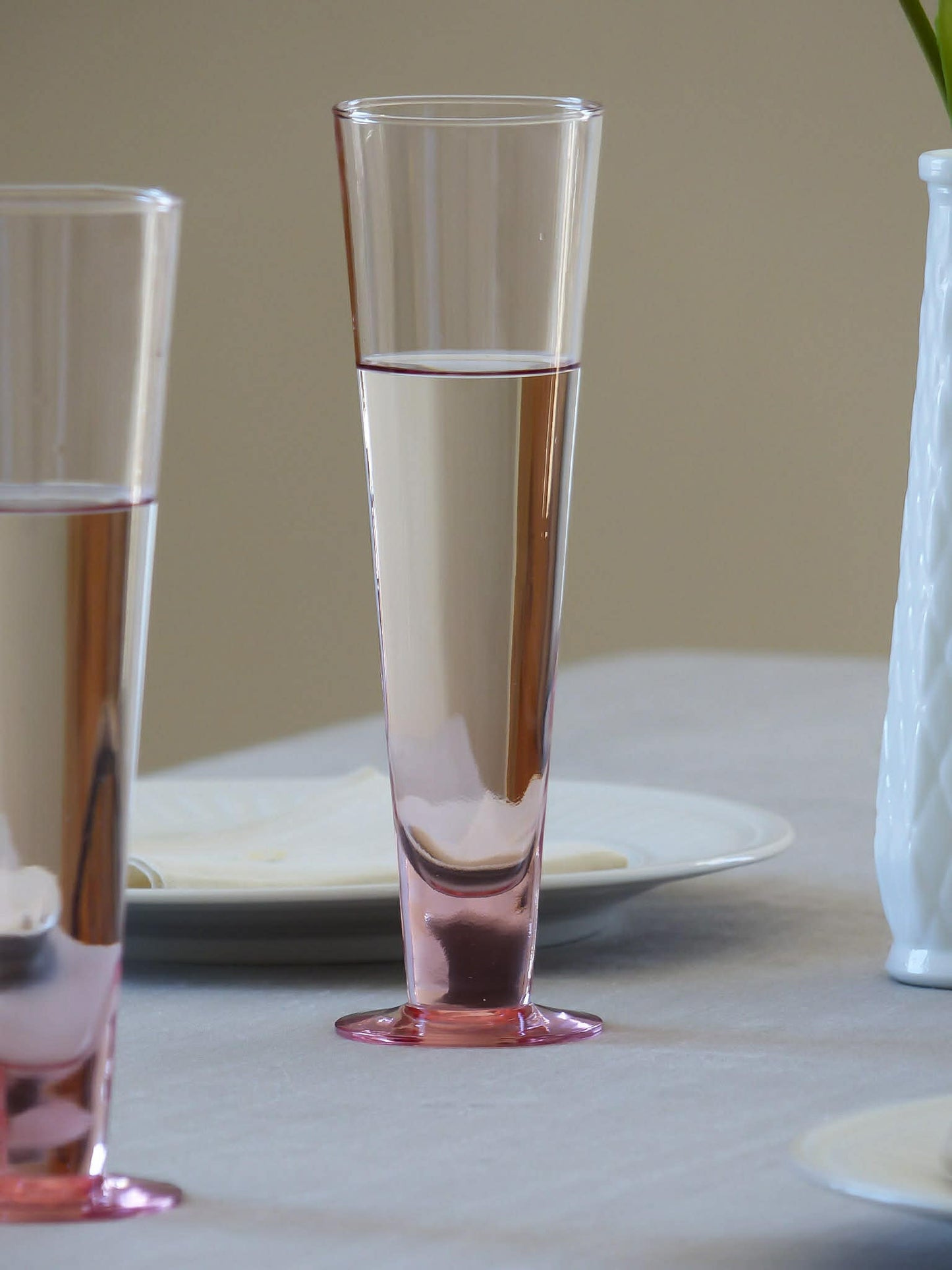 Grandes flutes vintage en verre rosé, ensemble de 4