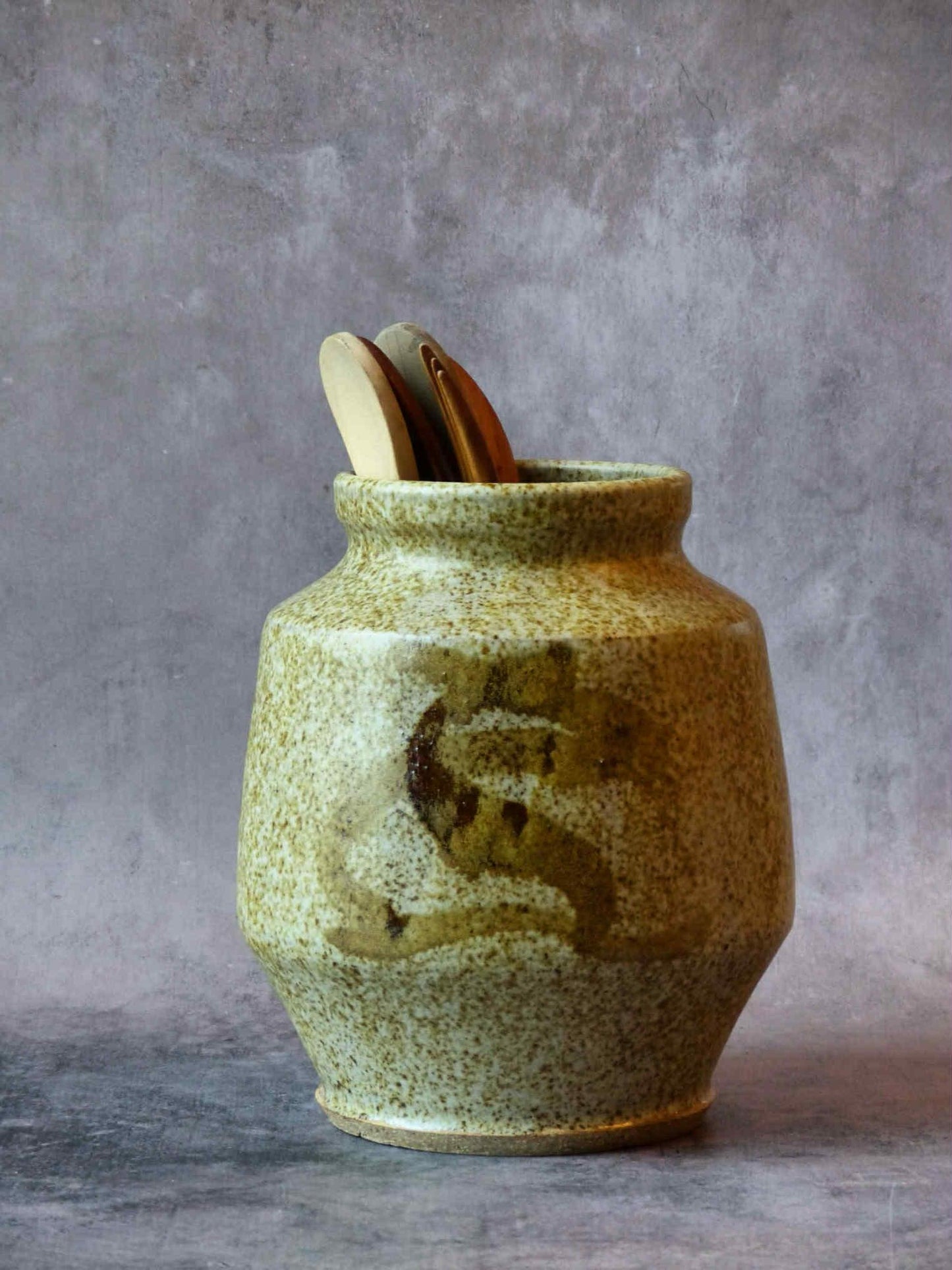 Grand pot artisanal en grès émaillé