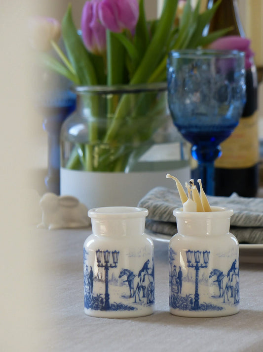 Paire de petits bols décoratifs bleu et blanc - scène pastorale