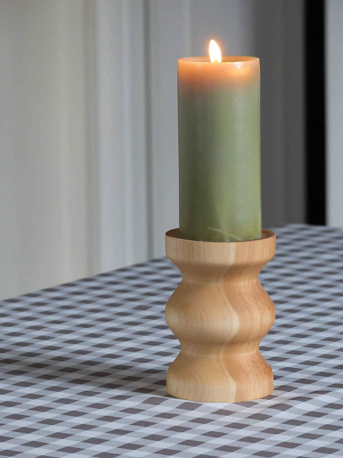 Porte bougie en coeur de bouleau blanc tourné à la main