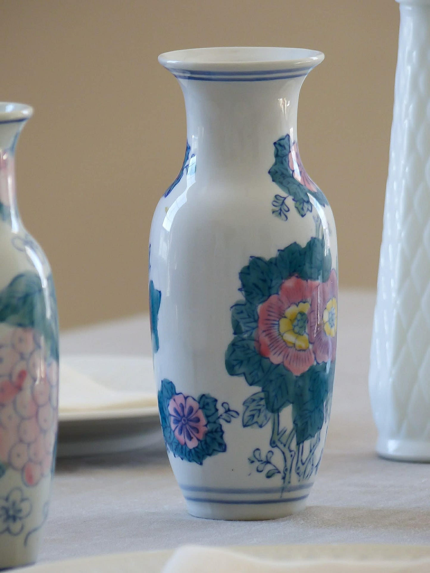 Vase à fleurs en céramique, inspiration asiatique