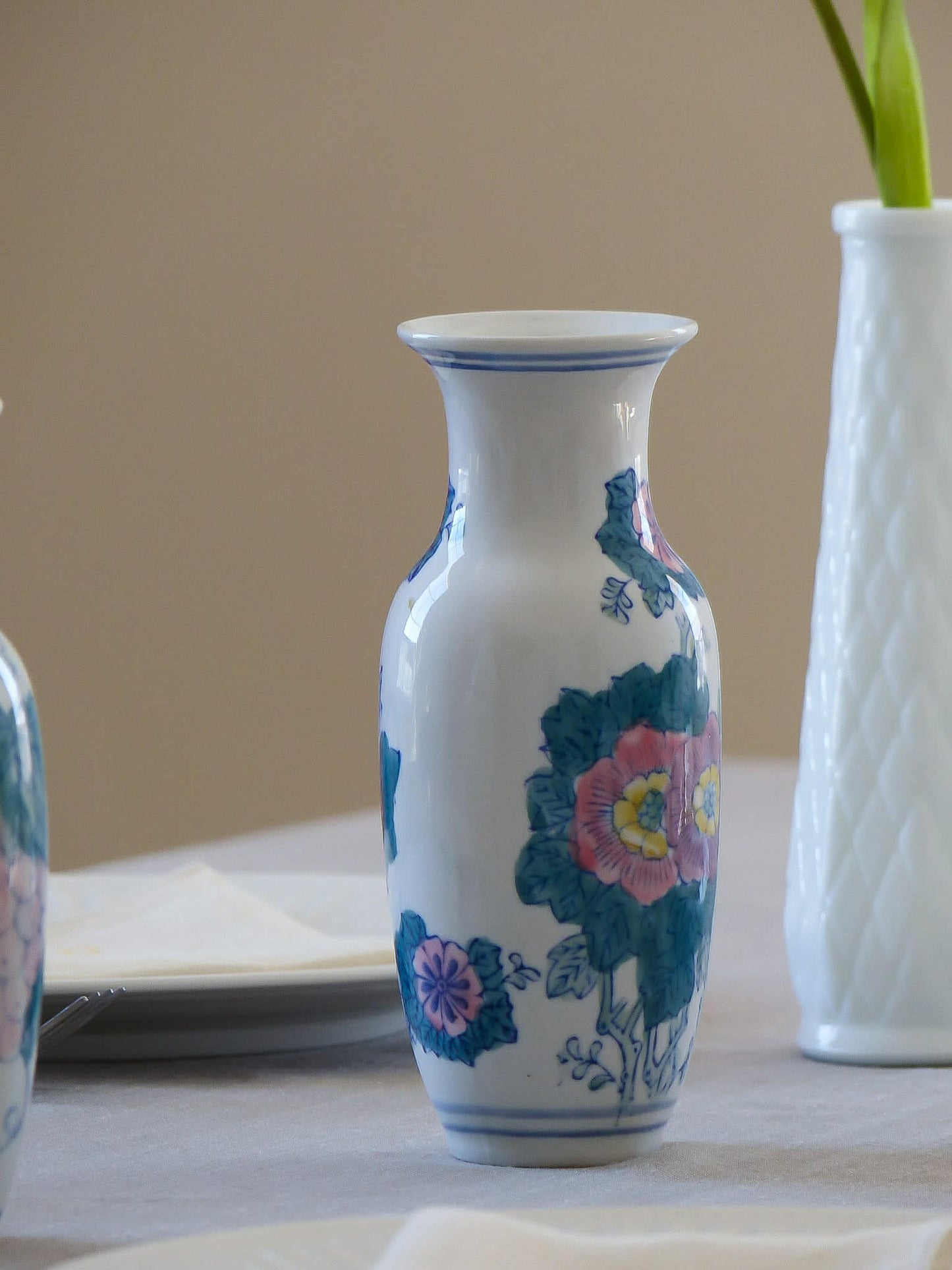 Vase à fleurs en céramique, inspiration asiatique