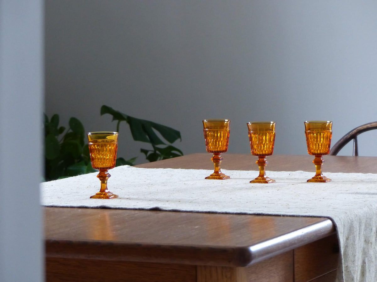 Ensemble de 4 verres sur pied, ambré, Indiana Glass
